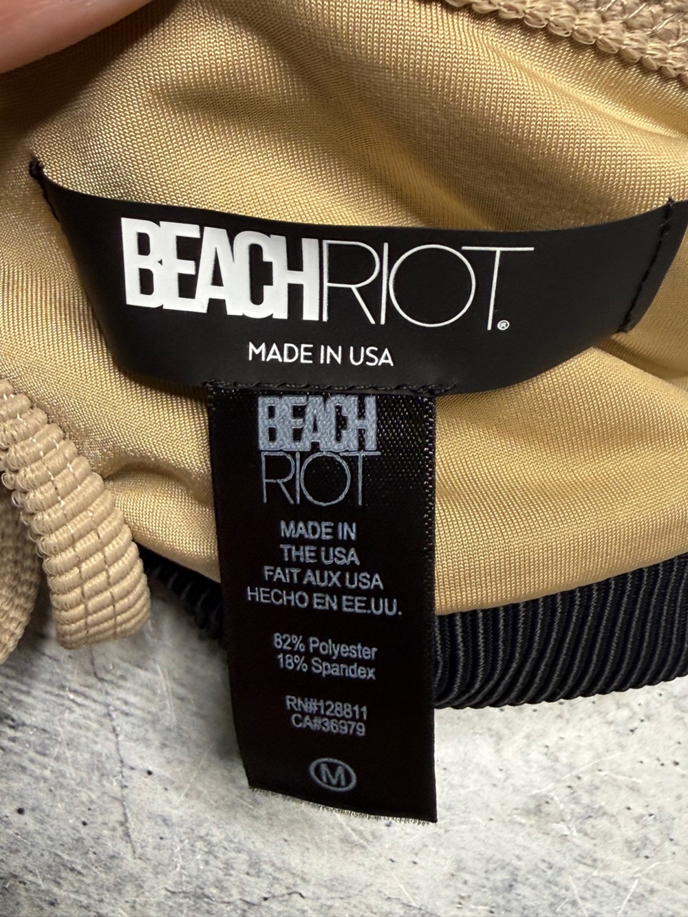 Beach Riot Eva Colorblock Ribbed Bikini Top-Green/Black - Picture 5 of 5